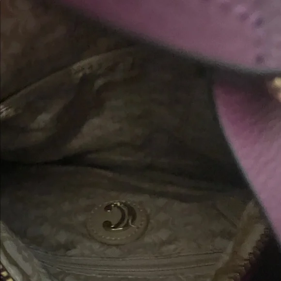 Chic Plum Shoulder Bag - Picture 4 of 8